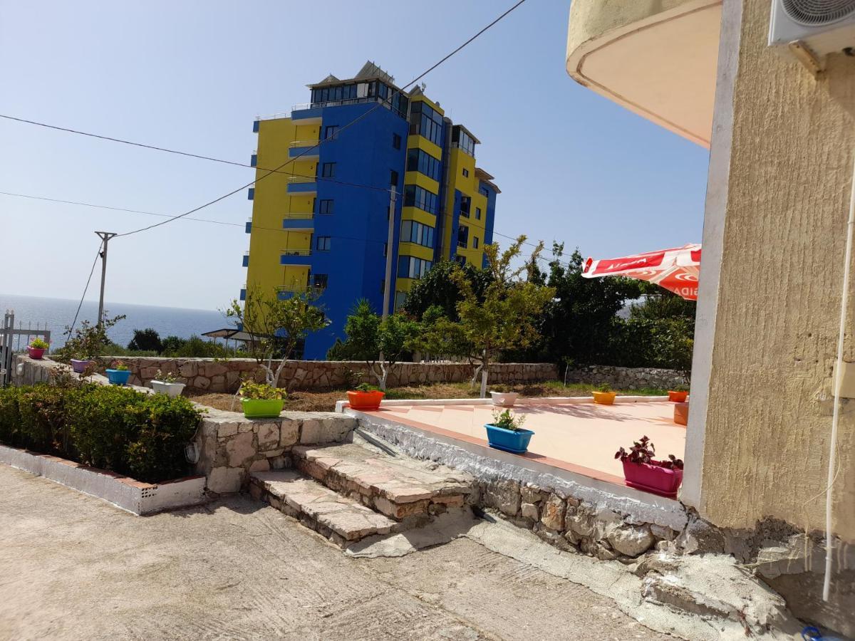 Teo Apartment Саранда Екстер'єр фото