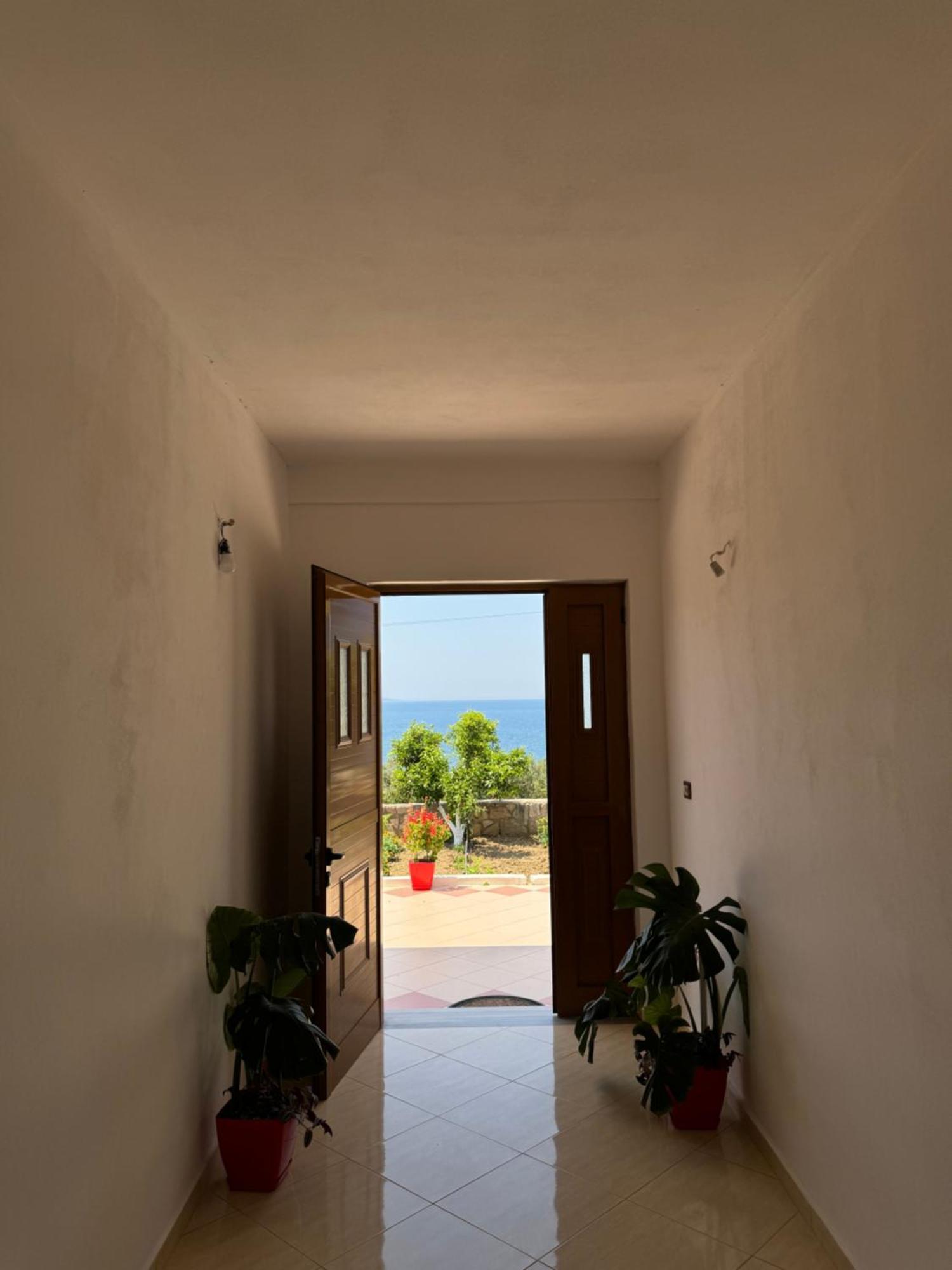 Teo Apartment Саранда Екстер'єр фото