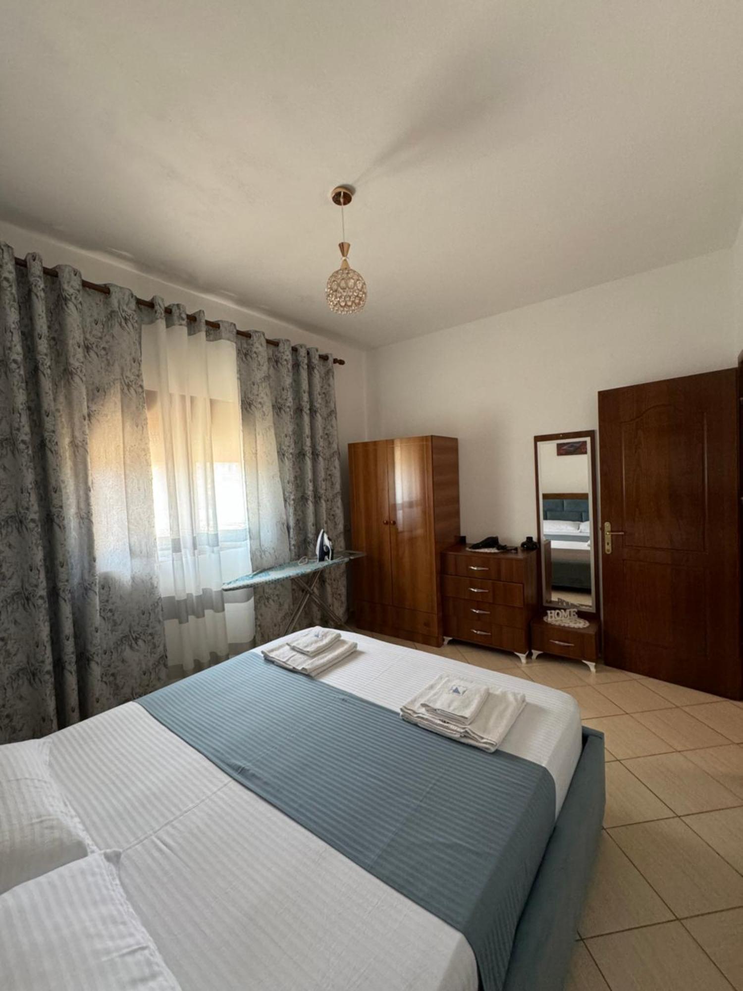 Teo Apartment Саранда Екстер'єр фото
