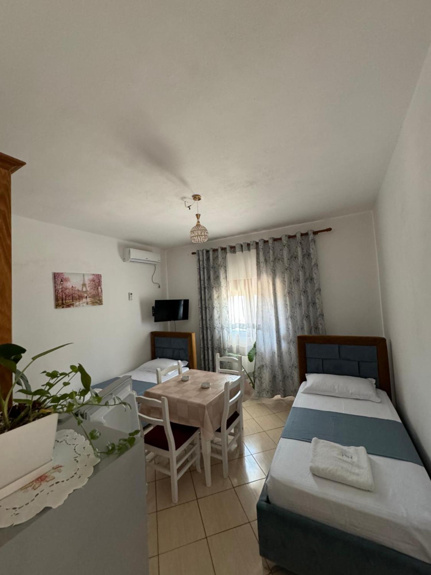 Teo Apartment Саранда Екстер'єр фото