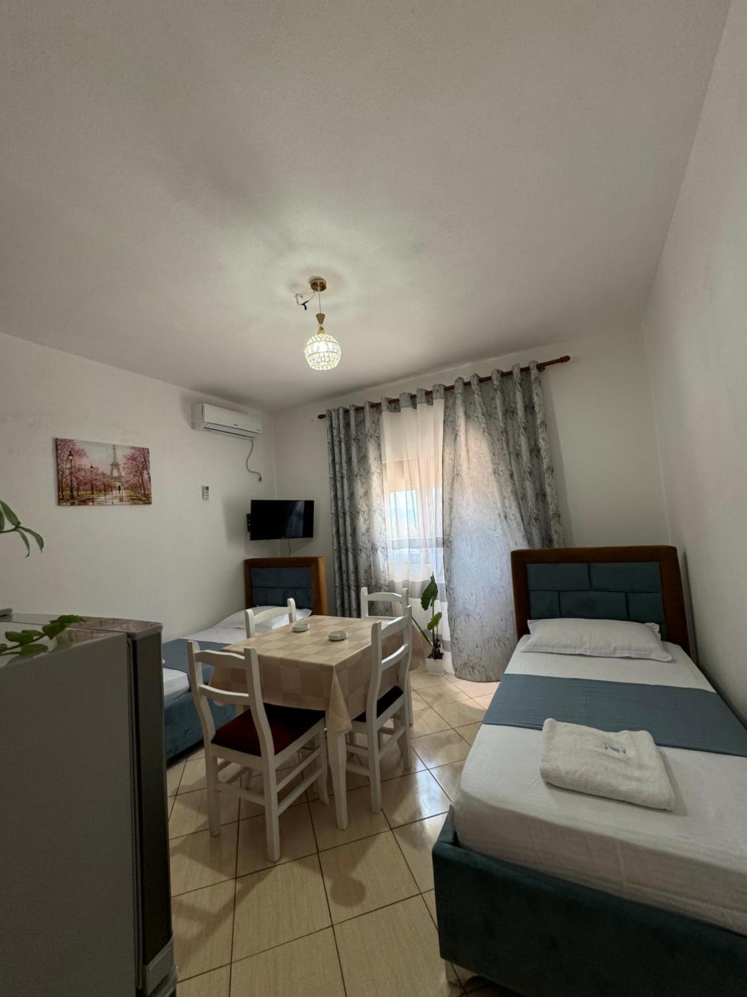 Teo Apartment Саранда Екстер'єр фото