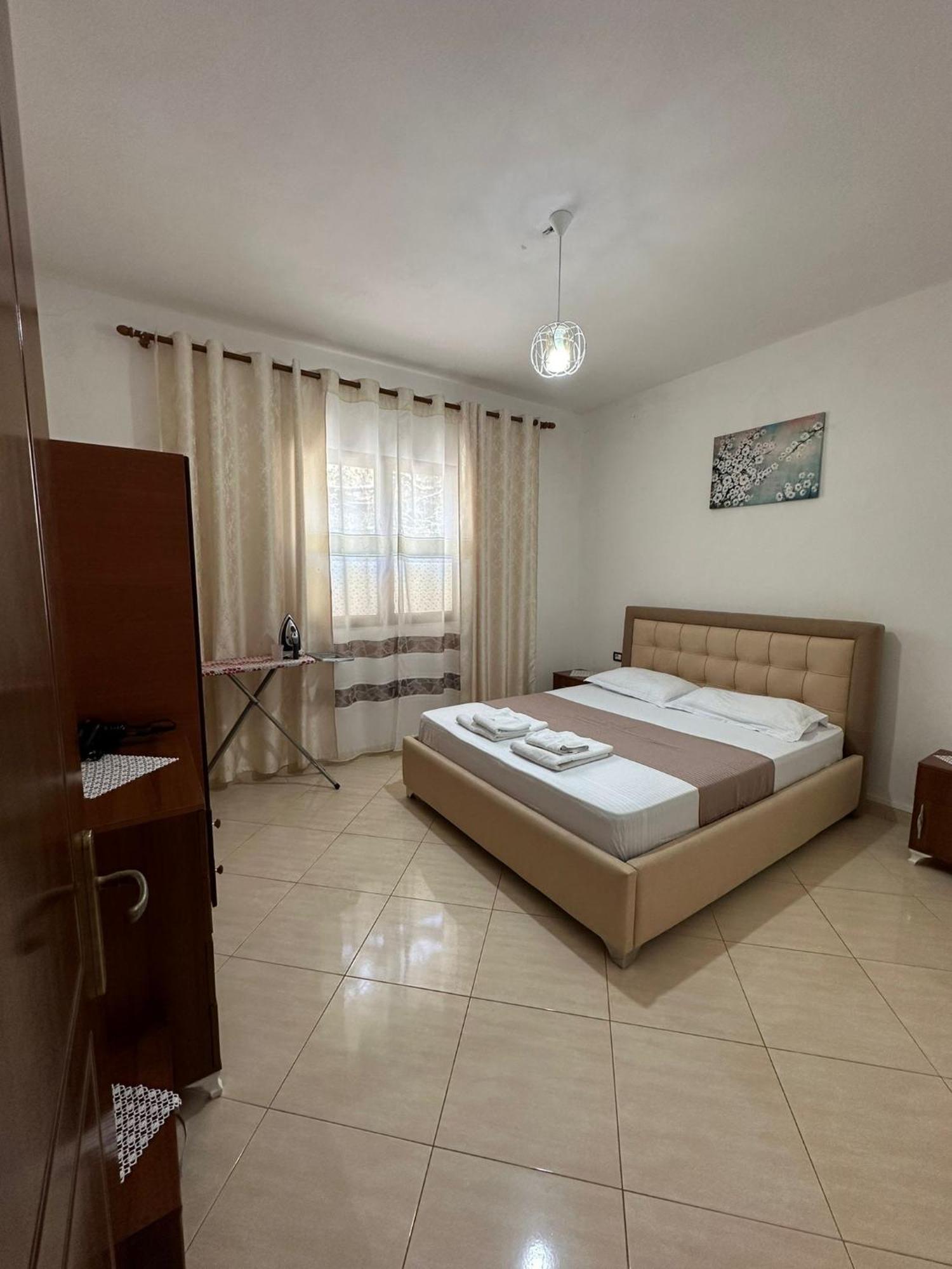 Teo Apartment Саранда Екстер'єр фото