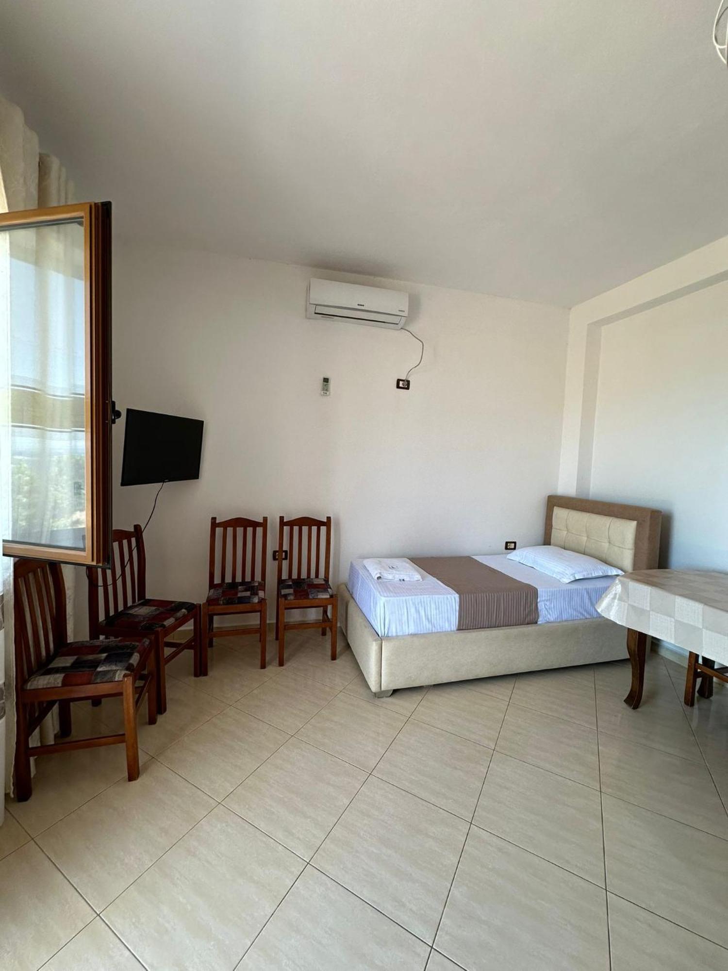 Teo Apartment Саранда Екстер'єр фото